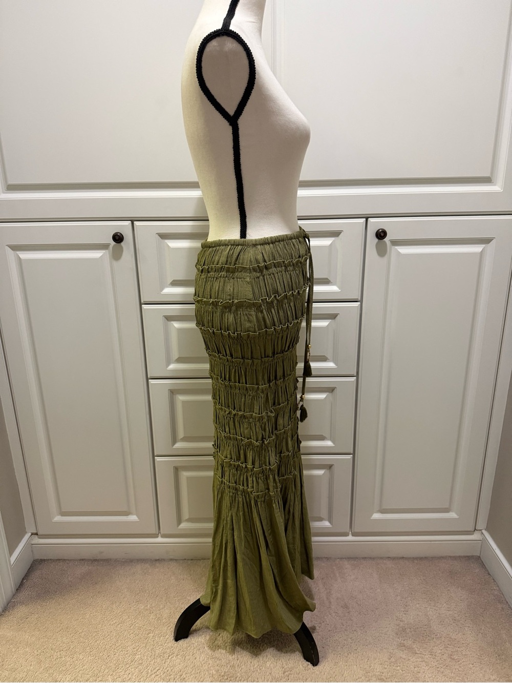 NWT Dress Forum | Green Mermaid cut textured Maxi skirt sz M - Picture 10 of 11